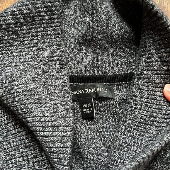 Banana Republic charcoal/salt and pepper sweater with crossover tall collar - Picture 2 of 2